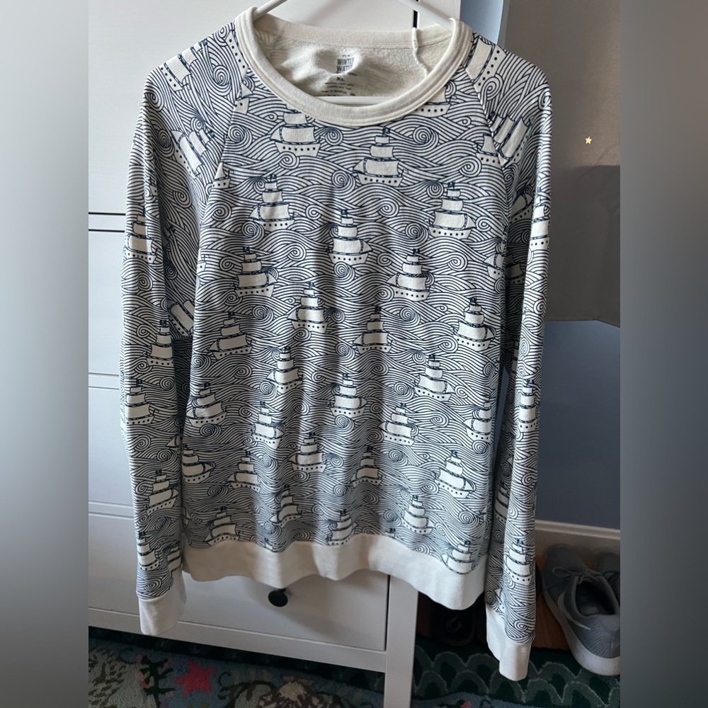 XL Winter Water Factory high seas navy sweatshirt